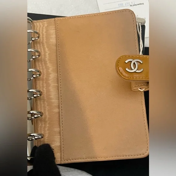 Chanel Agenda case/cover Patent Vernis leatherComplete Inclusion
